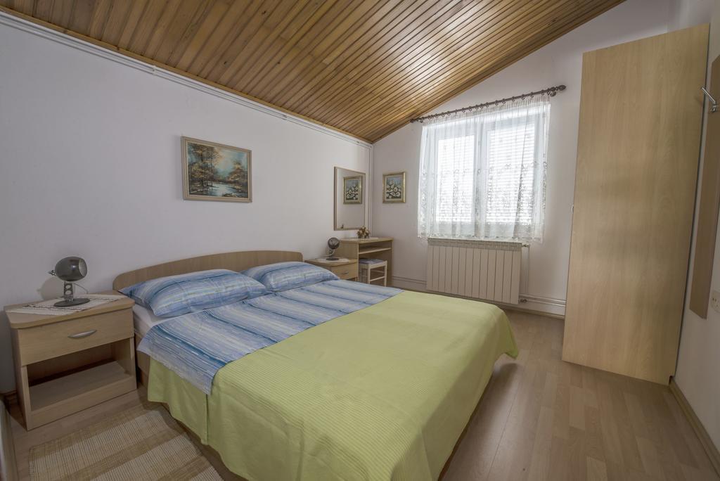Apartment Anka D Krk Town Exterior foto